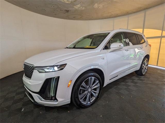 used 2020 Cadillac XT6 car, priced at $29,721