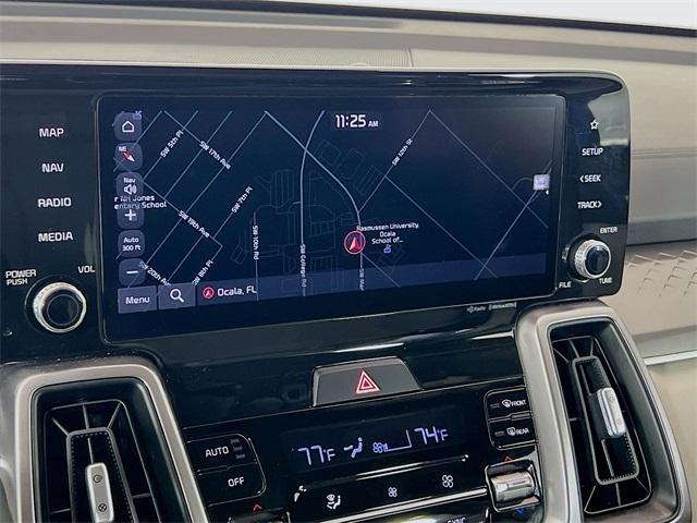 used 2023 Kia Sorento car, priced at $23,353