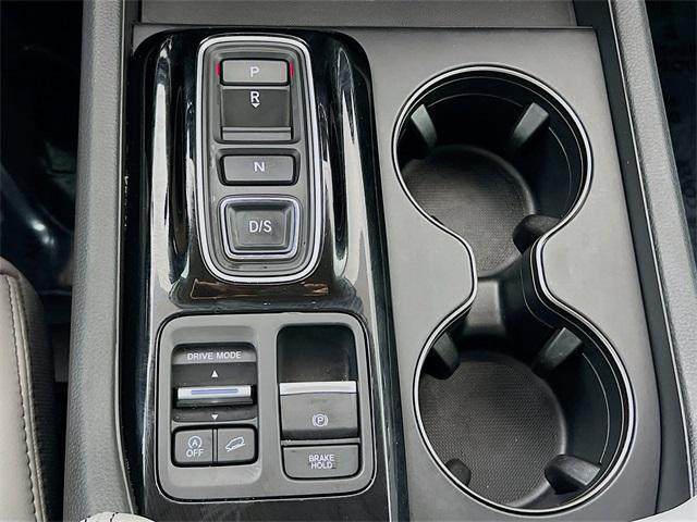 used 2025 Honda Pilot car, priced at $40,000