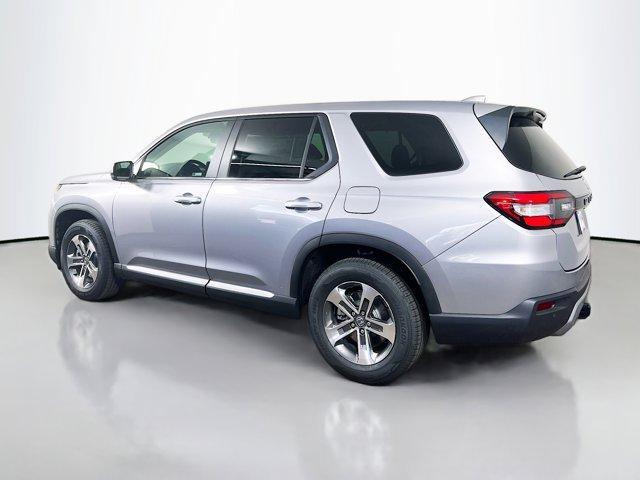 new 2025 Honda Pilot car, priced at $43,208