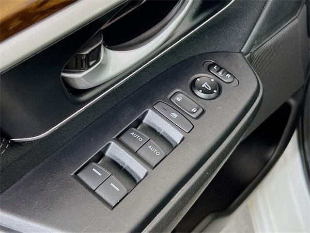 used 2020 Honda CR-V car, priced at $24,887