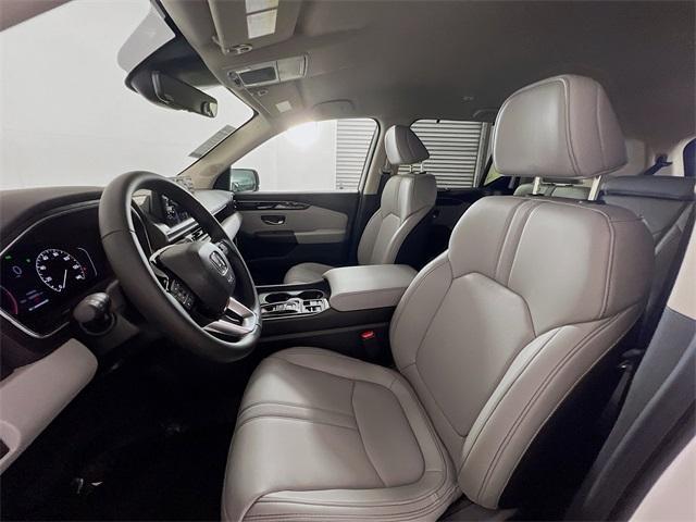 new 2025 Honda Pilot car, priced at $43,538