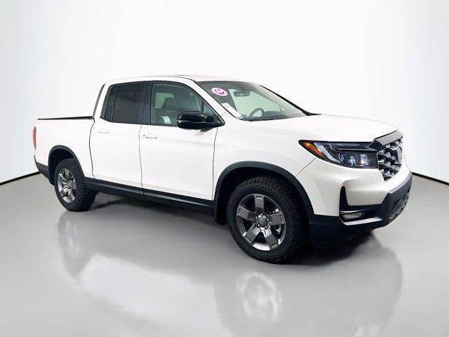 new 2025 Honda Ridgeline car, priced at $41,826