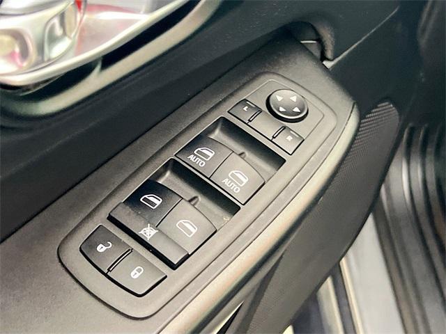 used 2022 Jeep Cherokee car, priced at $22,899