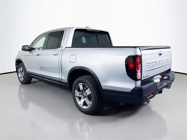new 2025 Honda Ridgeline car, priced at $42,027