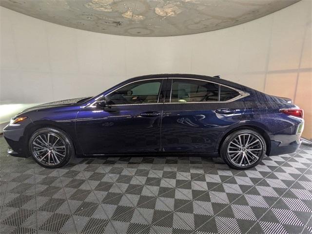 used 2024 Lexus ES 350 car, priced at $43,500