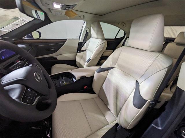 used 2024 Lexus ES 350 car, priced at $43,500