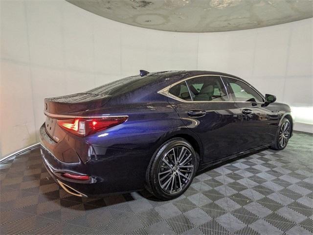 used 2024 Lexus ES 350 car, priced at $43,500