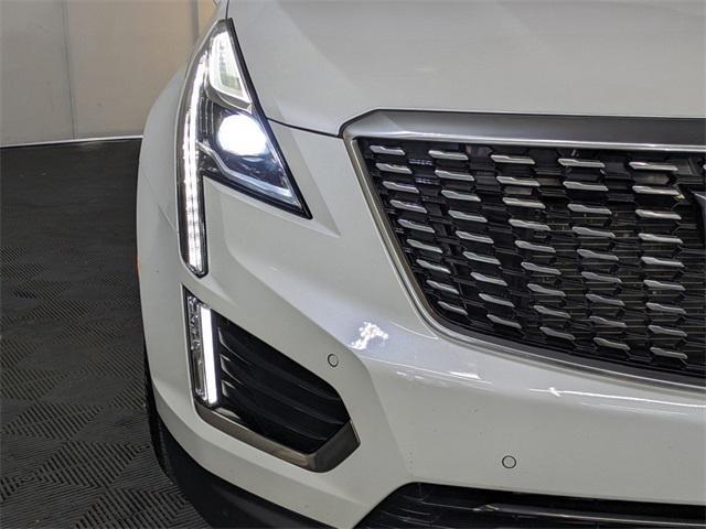 used 2022 Cadillac XT5 car, priced at $31,976