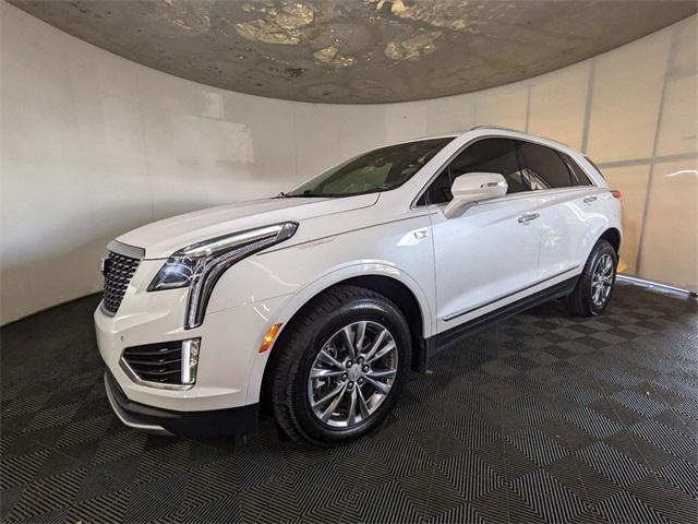 used 2022 Cadillac XT5 car, priced at $31,976