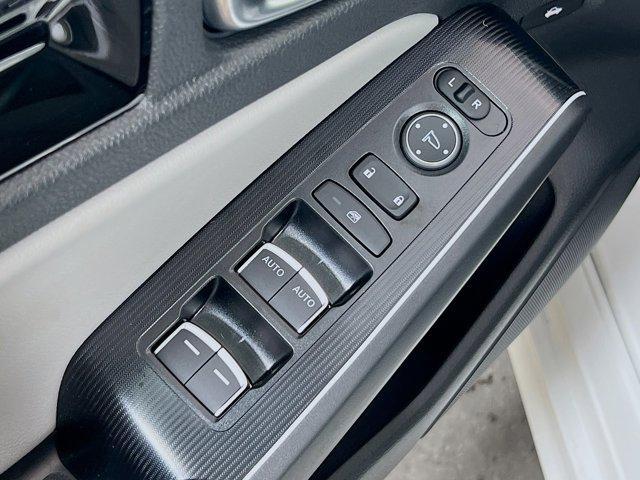 new 2026 Honda Civic Hybrid car, priced at $32,118