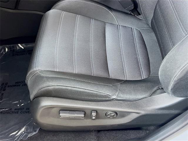 used 2021 Honda CR-V car, priced at $22,556