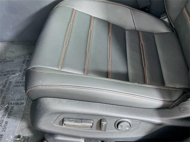 new 2026 Honda CR-V Hybrid car, priced at $38,400