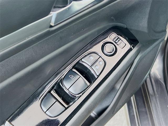 used 2023 Nissan Altima car, priced at $18,787