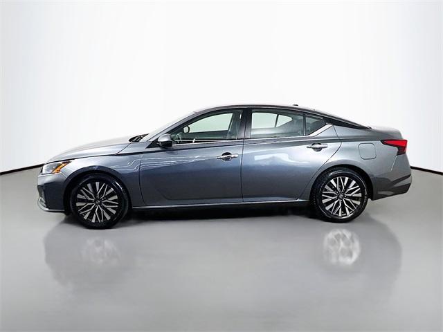 used 2023 Nissan Altima car, priced at $18,787