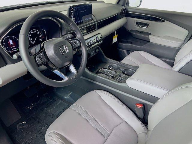 new 2025 Honda Pilot car, priced at $42,990