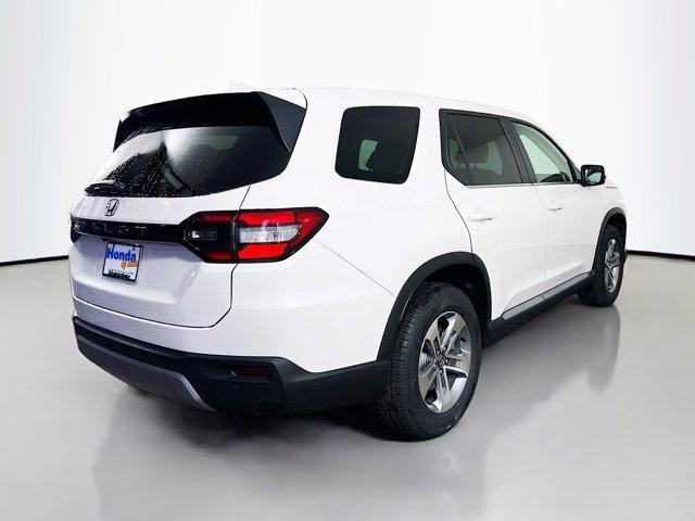 new 2025 Honda Pilot car, priced at $42,990
