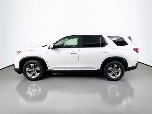 new 2025 Honda Pilot car, priced at $42,990