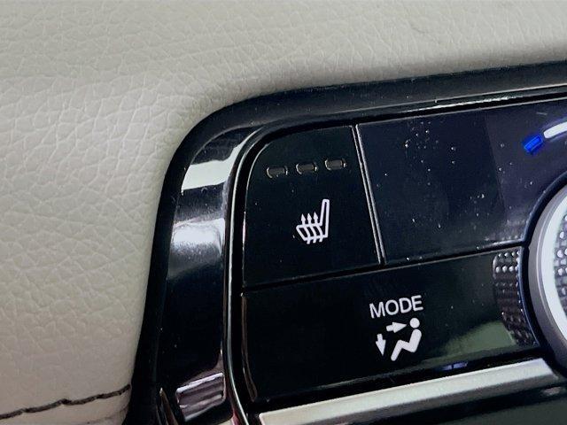 new 2025 Honda Pilot car, priced at $42,990