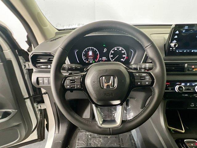 new 2025 Honda Pilot car, priced at $44,973