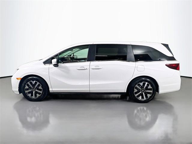 used 2025 Honda Odyssey car, priced at $36,940