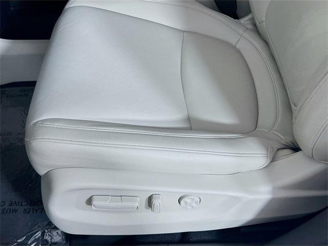 used 2025 Honda Odyssey car, priced at $36,940