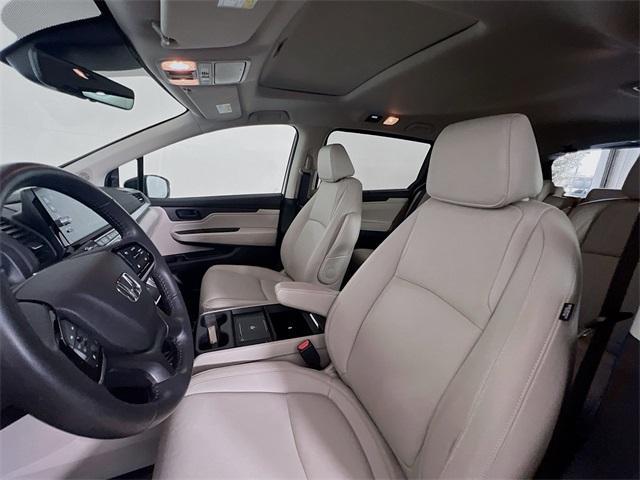used 2025 Honda Odyssey car, priced at $36,940