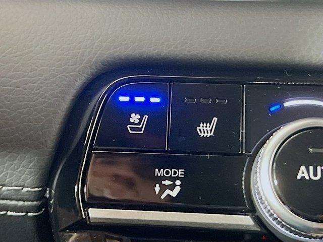 new 2025 Honda Pilot car, priced at $50,921