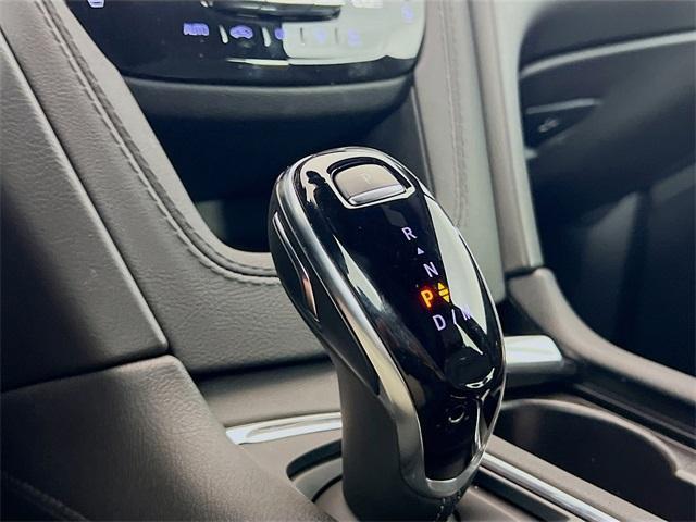 used 2024 Cadillac XT6 car, priced at $41,998