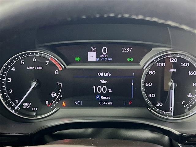 used 2024 Cadillac XT6 car, priced at $41,998