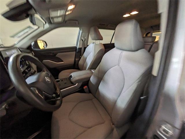 used 2021 Toyota Highlander car, priced at $26,993