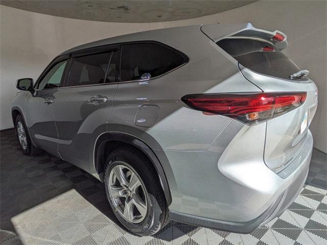 used 2021 Toyota Highlander car, priced at $26,993