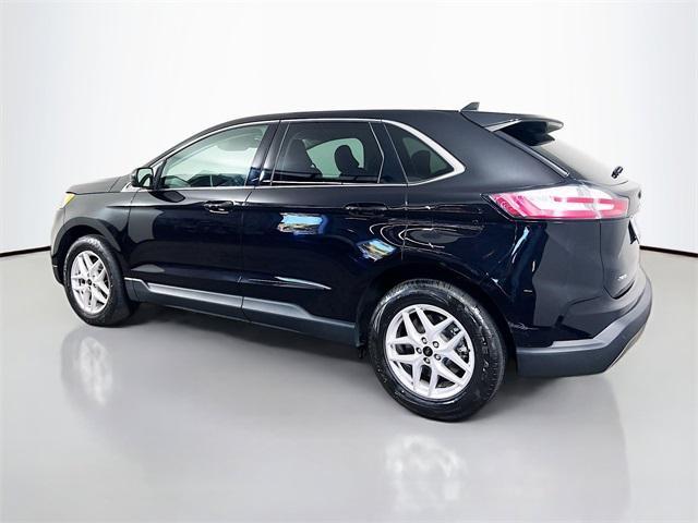 used 2023 Ford Edge car, priced at $20,000
