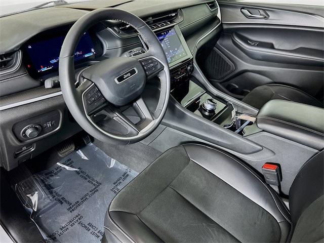 used 2024 Jeep Grand Cherokee car, priced at $27,977