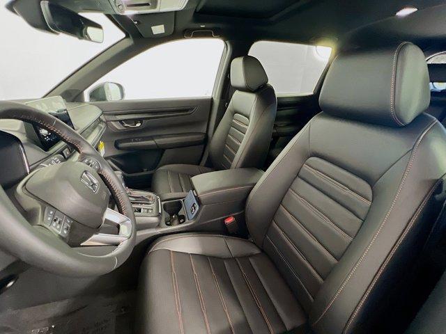 new 2025 Honda CR-V Hybrid car, priced at $39,182