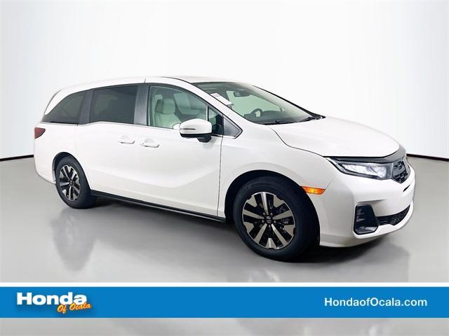 new 2026 Honda Odyssey car, priced at $42,324