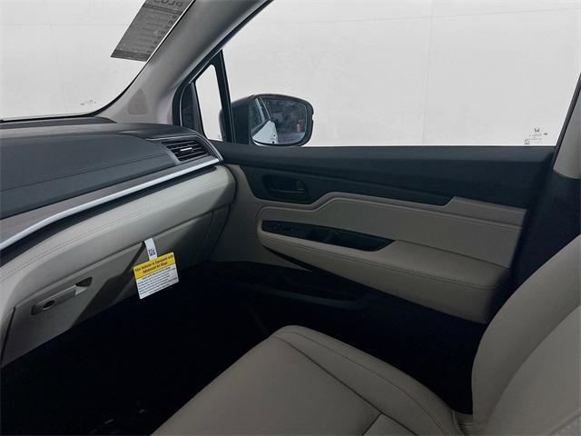 new 2026 Honda Odyssey car, priced at $42,324