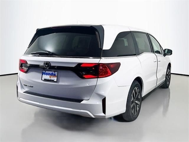 new 2026 Honda Odyssey car, priced at $42,324