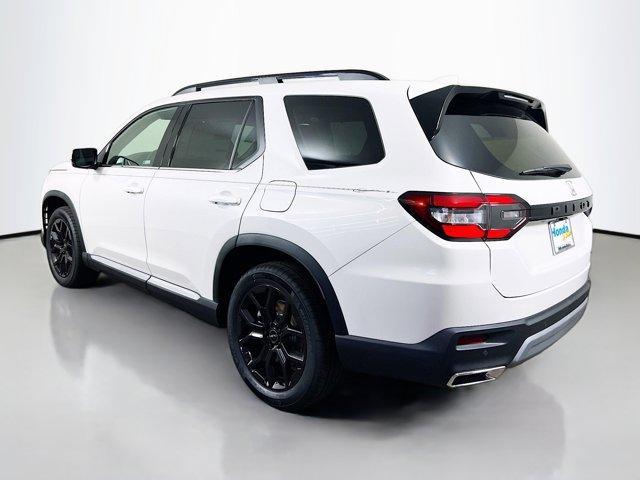 new 2025 Honda Pilot car, priced at $47,512