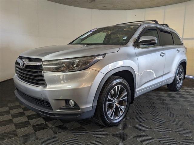 used 2016 Toyota Highlander car, priced at $17,799