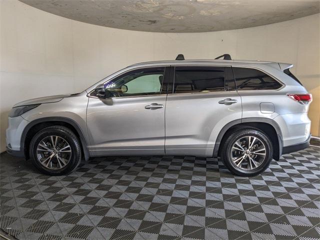 used 2016 Toyota Highlander car, priced at $17,799