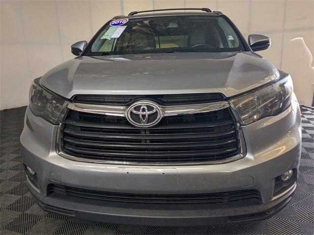 used 2016 Toyota Highlander car, priced at $17,799