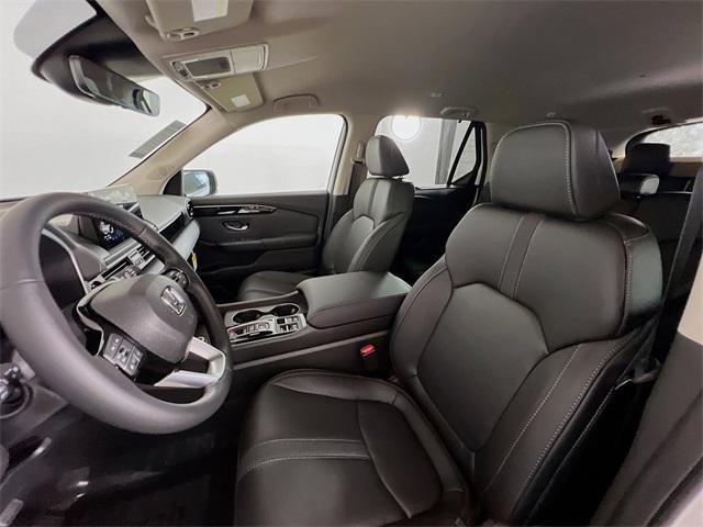 new 2025 Honda Pilot car, priced at $42,990