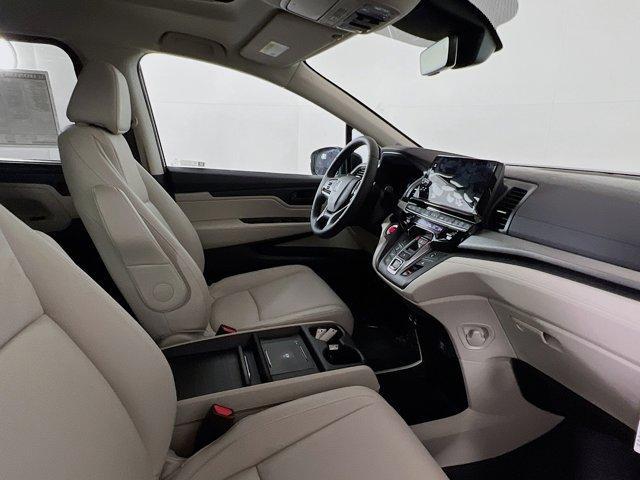 new 2026 Honda Odyssey car, priced at $42,944