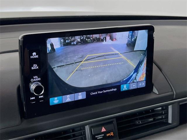 new 2025 Honda Pilot car, priced at $43,111