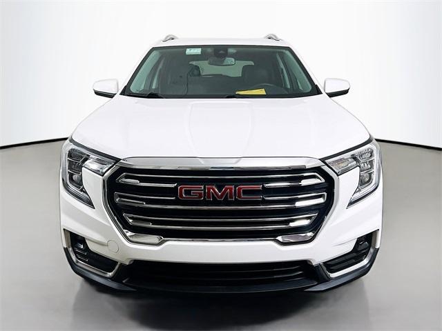 used 2024 GMC Terrain car, priced at $20,987