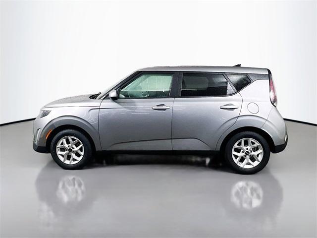 used 2023 Kia Soul car, priced at $17,305