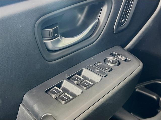 new 2025 Honda Pilot car, priced at $42,038