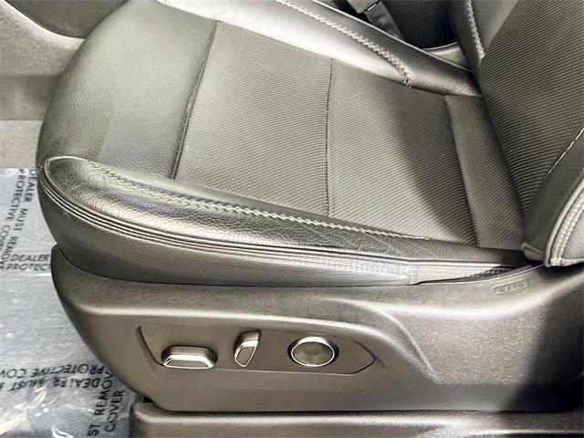 used 2023 GMC Yukon XL car, priced at $55,987