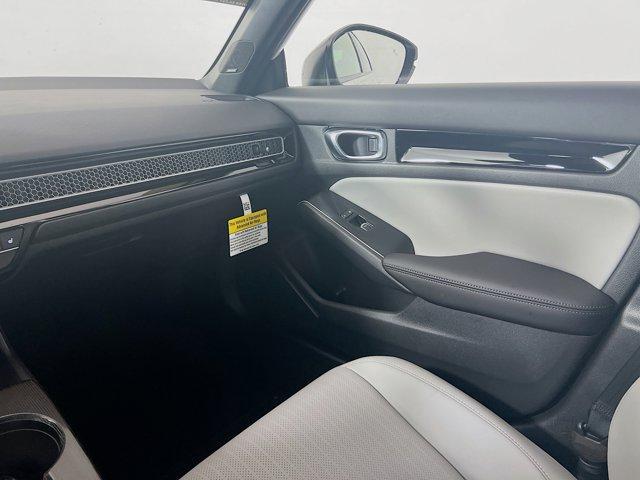 new 2026 Honda Civic Hybrid car, priced at $32,118